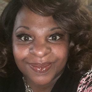 Meet your Posher, Pamela